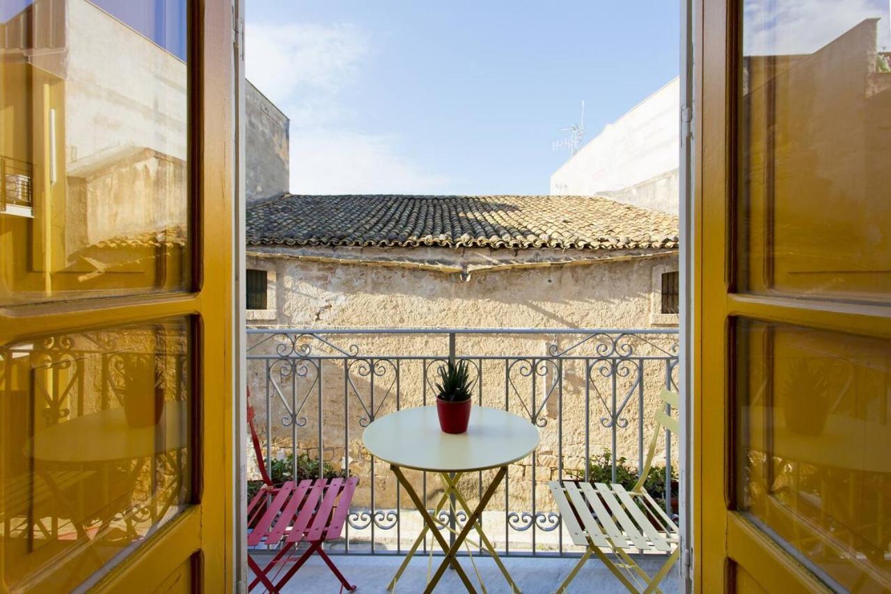 Le Luminarie - Creative Residence Balestrate Exterior foto
